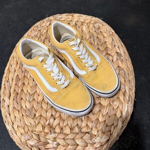 Vans• unisex sneakers